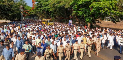 गोवा में मुख्यमंत्री आवास की ओर जुलूस निकाल रहे युवा कांग्रेस के नेताओं को हिरासत में लिया गया